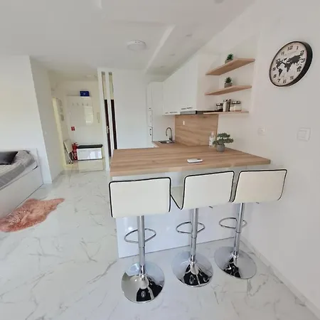 Apartmani Modus - Self-Check-In Virovitica Exterior photo