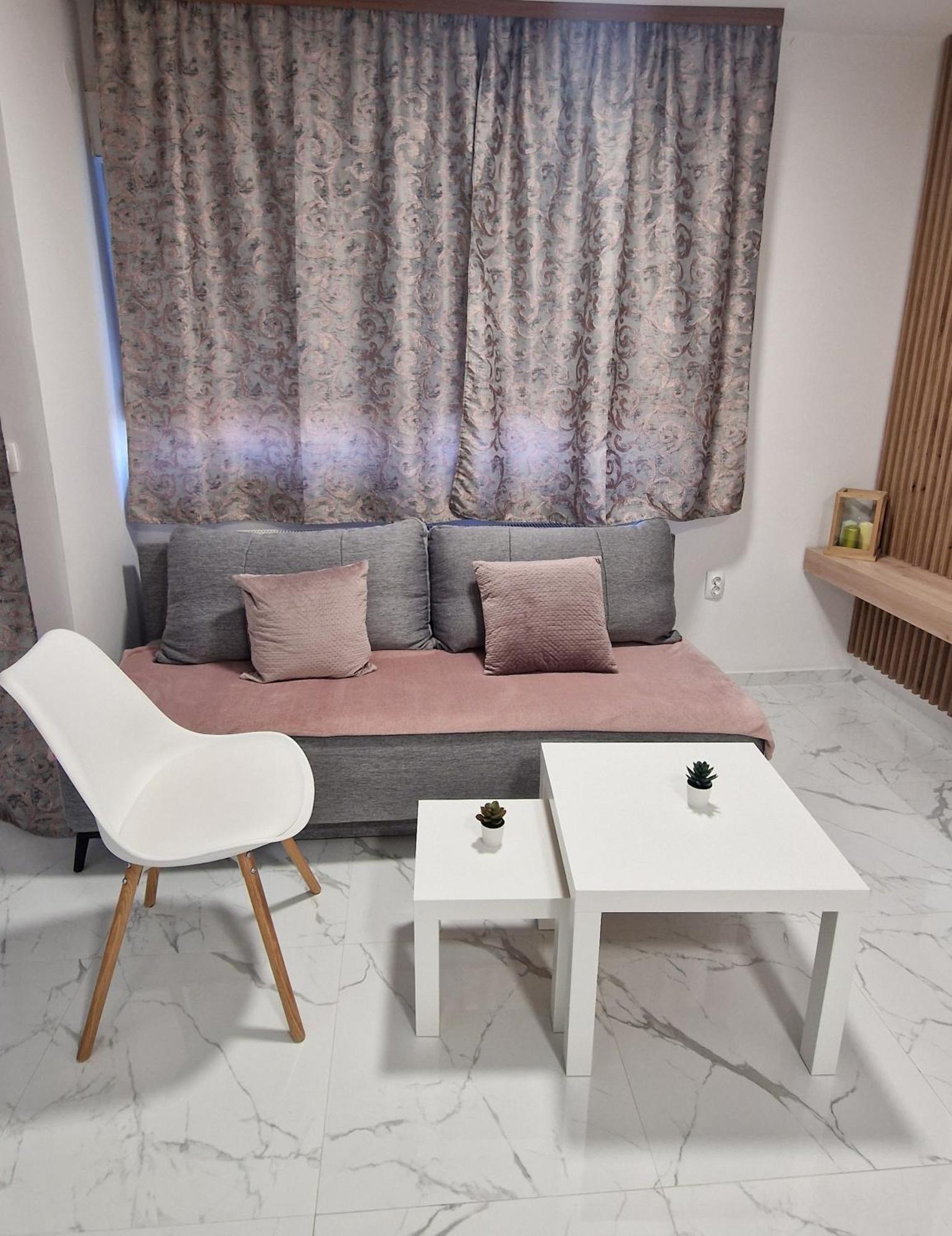 Modus - Self-check-in Apartment